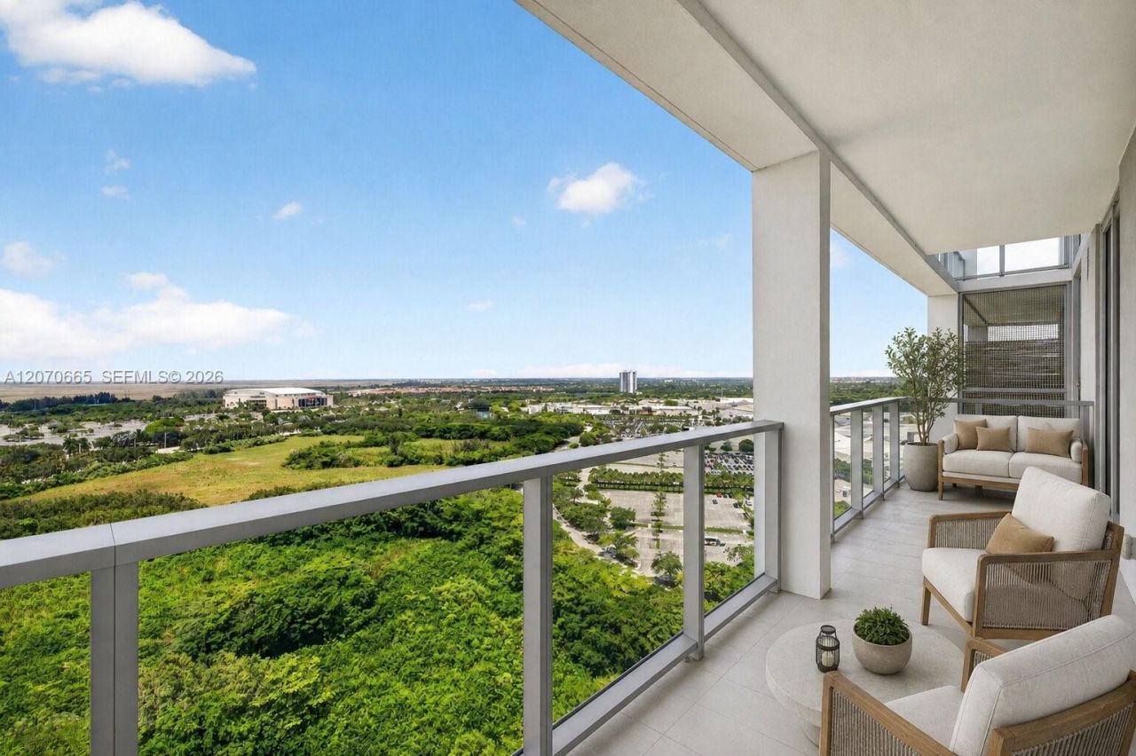 2000 Metropica Way, Unit 2111, Sunrise, FL 33323 Photo