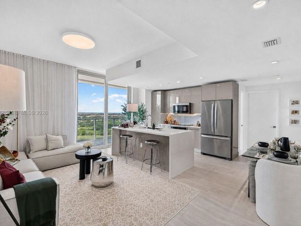 2000 Metropica Way, Unit 1901, Sunrise, FL 33323