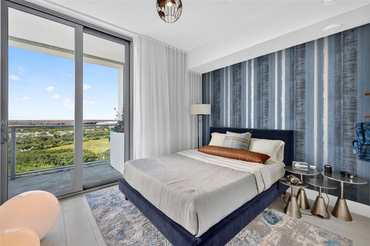 2000 Metropica Way, Unit 1901, Sunrise, FL 33323 Photo