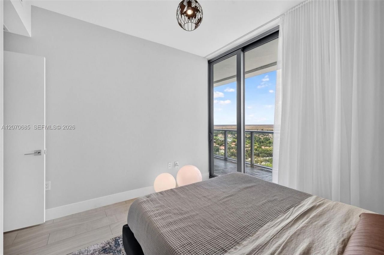 2000 Metropica Way, Unit 1901, Sunrise, FL 33323 Photo