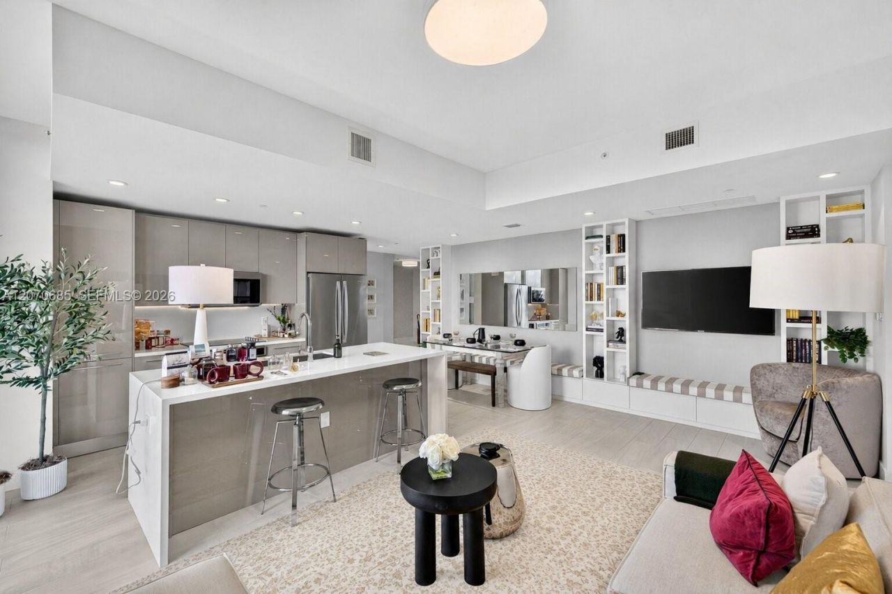 2000 Metropica Way, Unit 1901, Sunrise, FL 33323 Photo