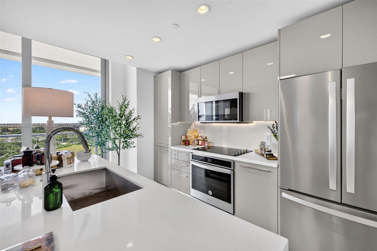 2000 Metropica Way, Unit 1901, Sunrise, FL 33323 Photo
