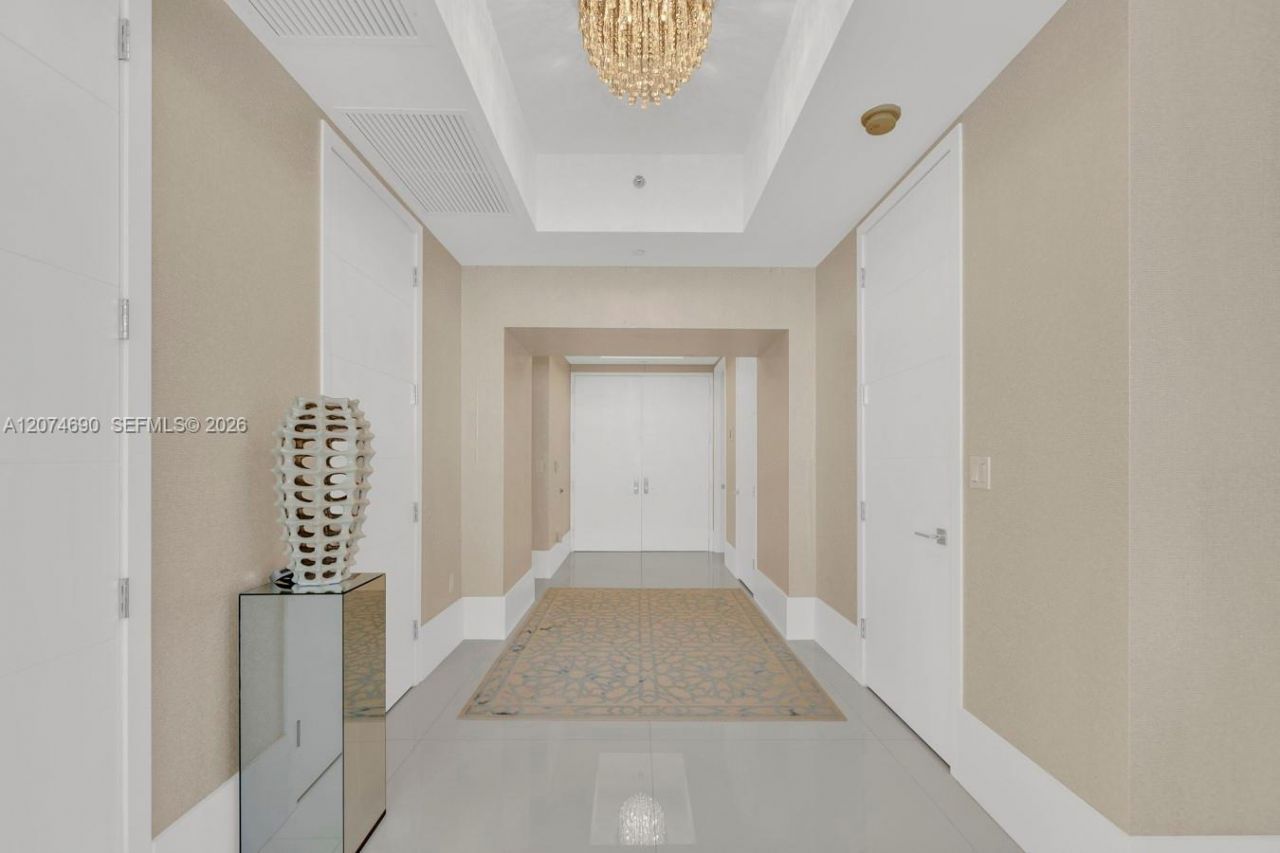 15811 Collins Ave, Unit 3001, Sunny Isles Beach, FL 33160 Photo