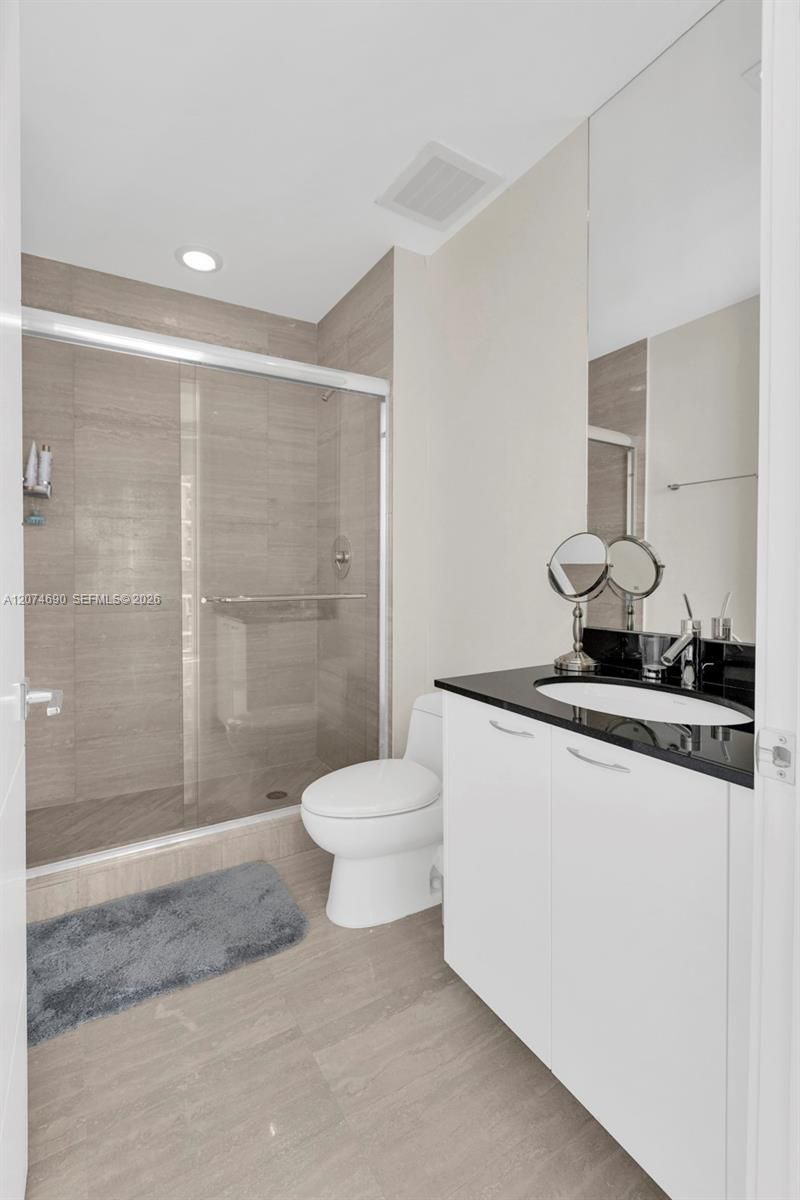 15811 Collins Ave, Unit 3001, Sunny Isles Beach, FL 33160 Photo
