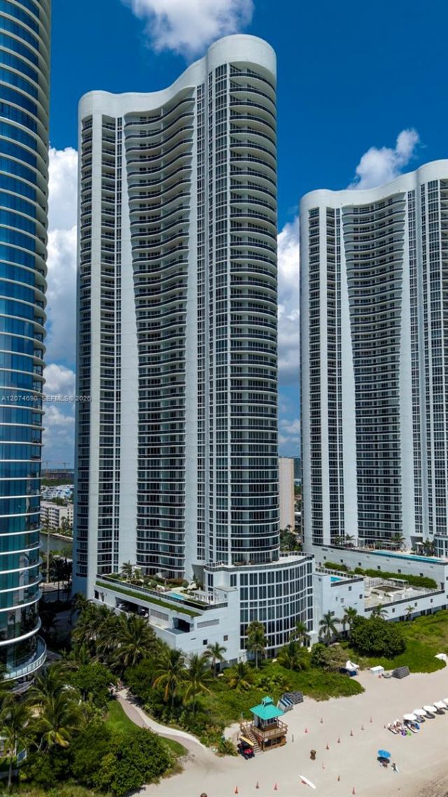 15811 Collins Ave, Unit 3001, Sunny Isles Beach, FL 33160 Photo
