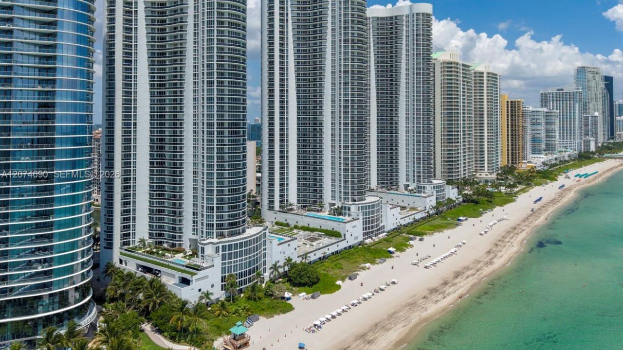 15811 Collins Ave, Unit 3001, Sunny Isles Beach, FL 33160 Photo