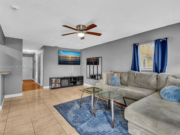 2641 NW 21st St , Fort Lauderdale, FL 33311