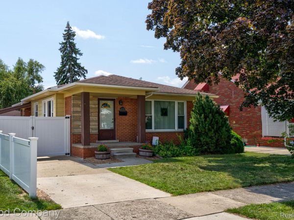 12737 Commonwealth Street, Southgate, Mi 48195