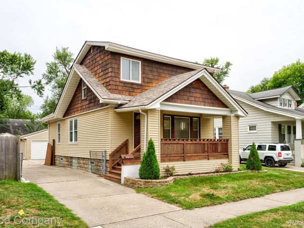 571 W Saratoga Street, Ferndale, Mi 48220