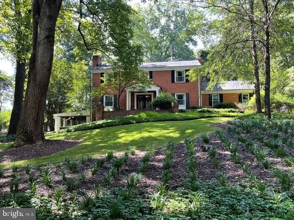 10015 SADDLE ROAD , VIENNA, VA 22181