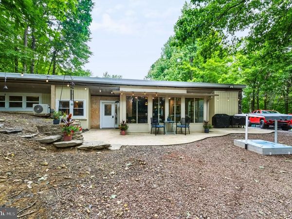 74 TURKEY ROAD, KEMPTON, PA 19529
