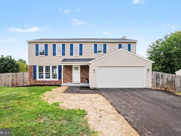 2308 BUCKINGHAM AVENUE , MECHANICSBURG, PA 17055