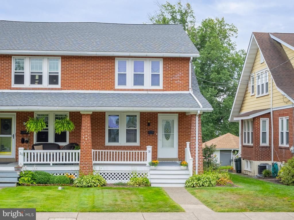 38 W SUMMIT STREET, SOUDERTON, PA 18964