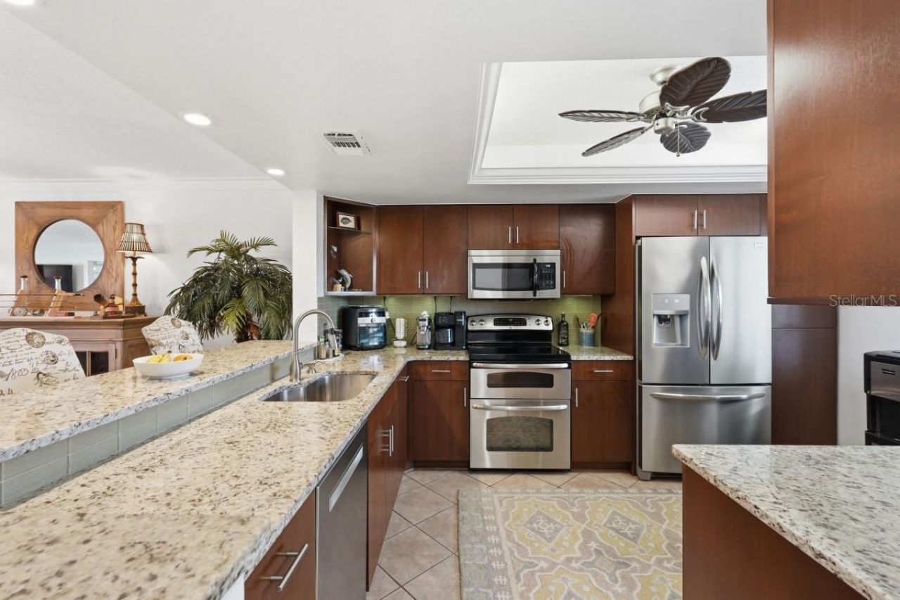 9604 Cortez Road W, Unit 414, Bradenton, FL 34210 Photo