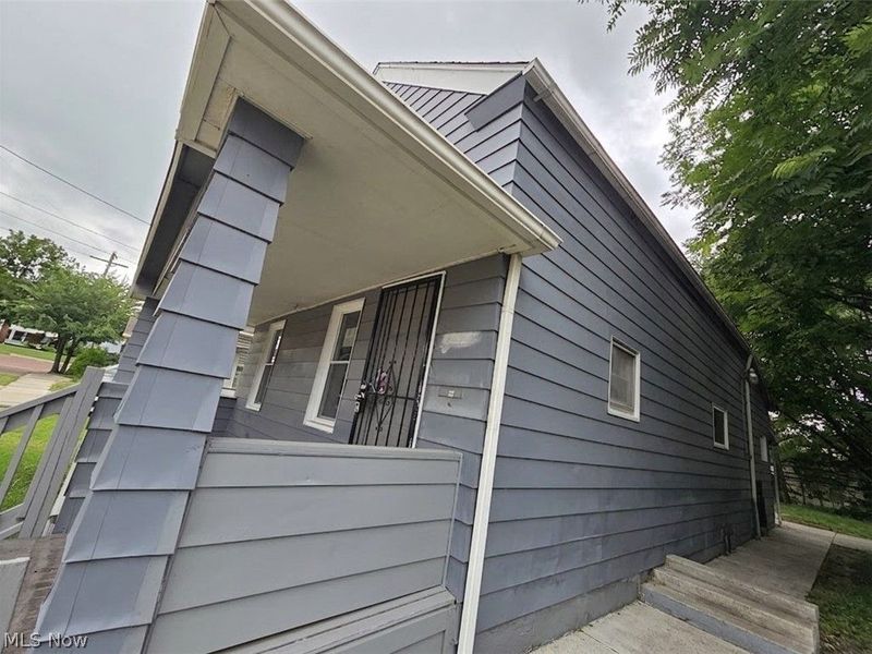 3454 E 73rd Street, Cleveland, OH 44127 Photo 3