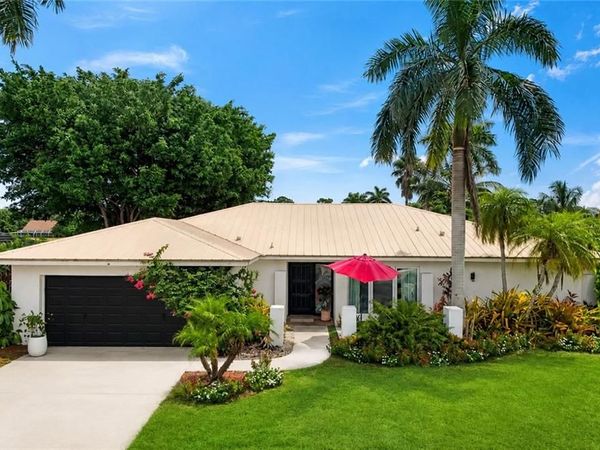 391 Torrey Pines PT , NAPLES, FL 34113