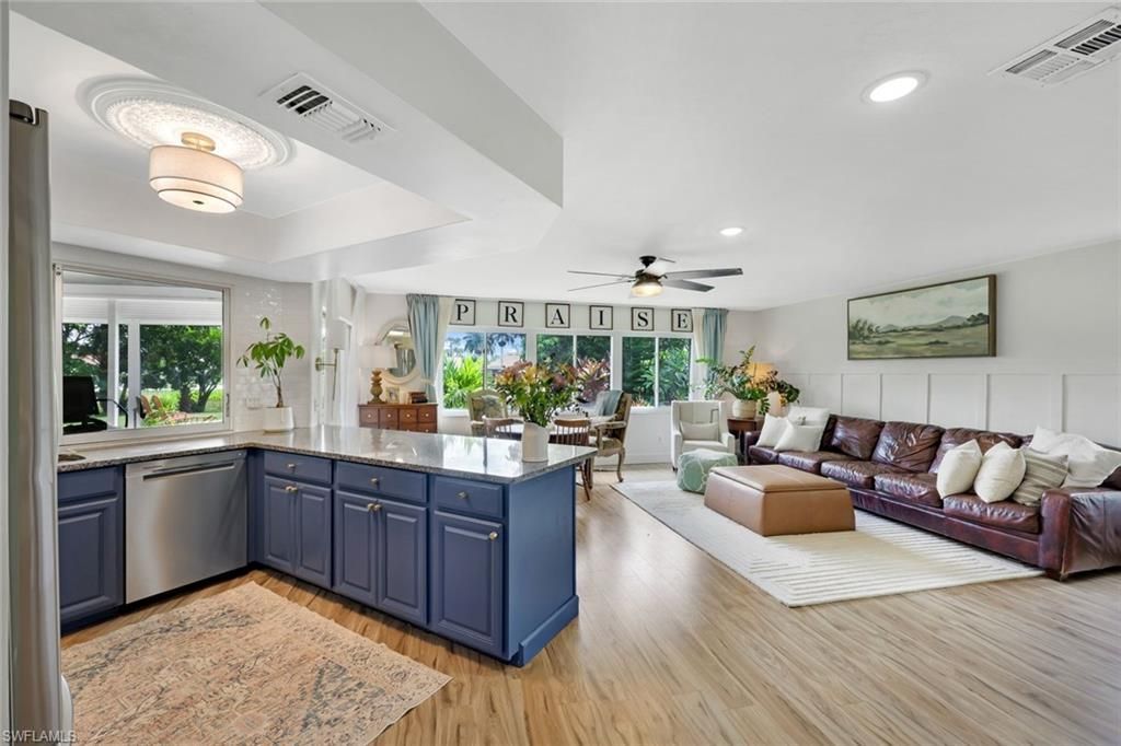 391 Torrey Pines Pt , Naples, FL 34113 Photo