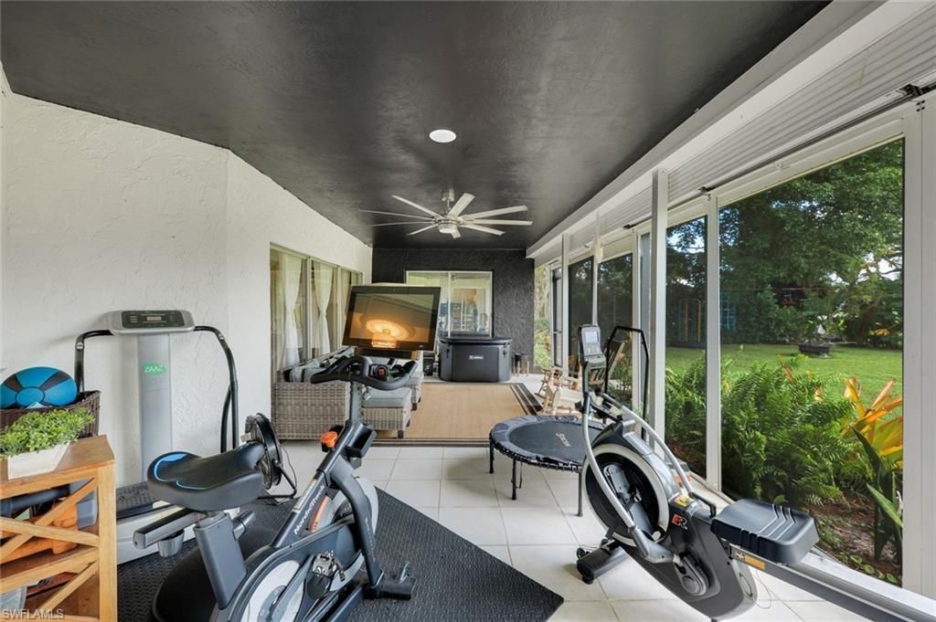 391 Torrey Pines Pt , Naples, FL 34113 Photo
