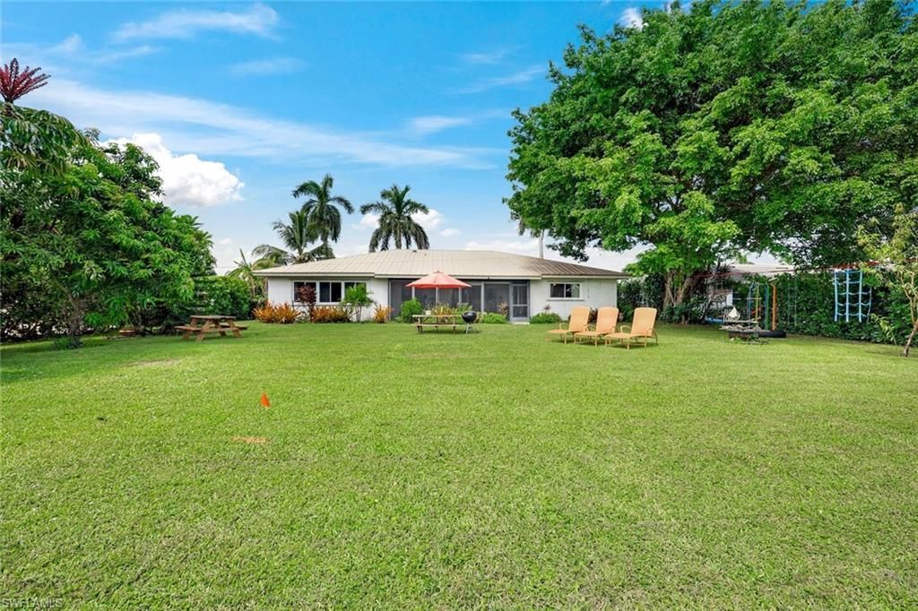 391 Torrey Pines Pt , Naples, FL 34113 Photo