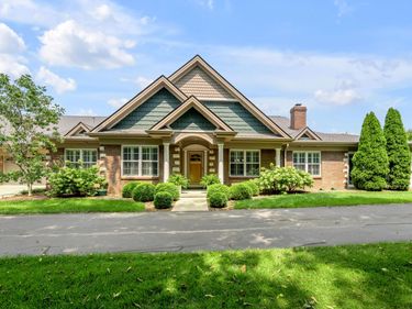 1950 Fort Harrods Drive, Lexington, KY 40503