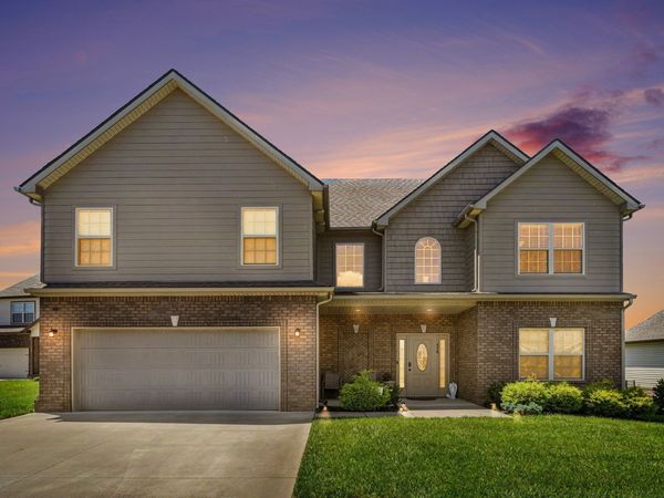 538 Low Country Ct, Clarksville, TN 37042