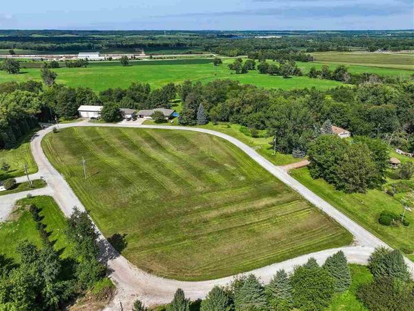 2955 170th Street, South Amana, IA 52334