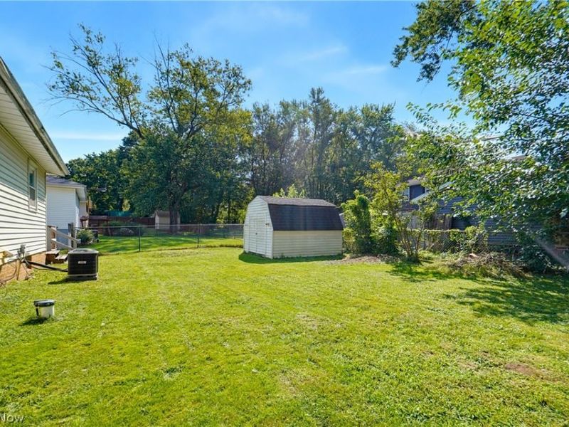 2852 Linwood Road, Akron, OH 44312 Photo 18
