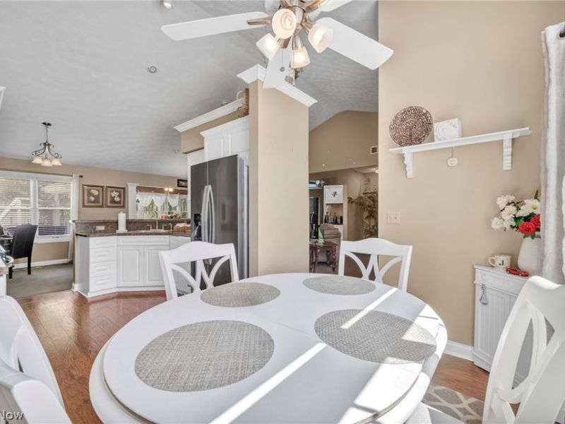 11211 Cinnamon Boulevard, North Royalton, OH 44133 Photo 16