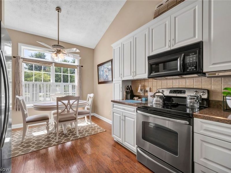 11211 Cinnamon Boulevard, North Royalton, OH 44133 Photo 19