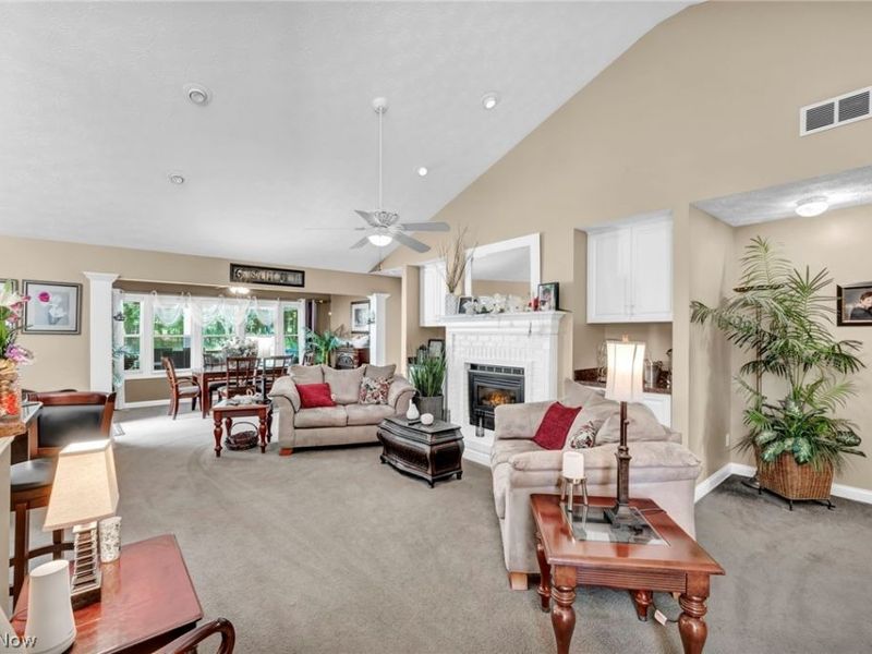 11211 Cinnamon Boulevard, North Royalton, OH 44133 Photo 9
