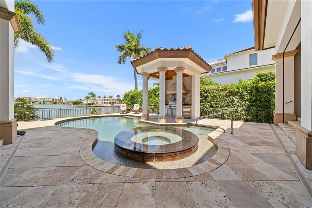 3111 Leeward Ln , Naples, FL 34103 Photo