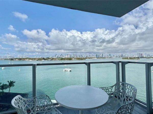 1100 West Ave , Unit 812, Miami Beach, FL 33139