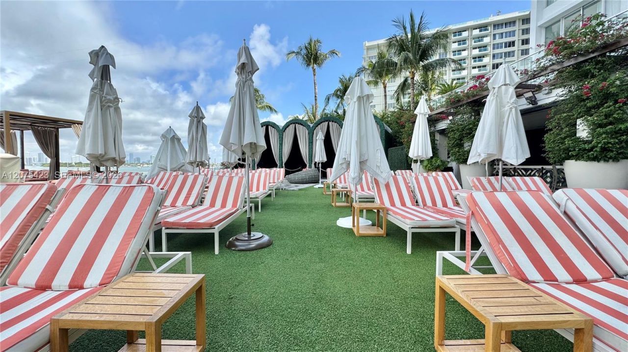 1100 West Ave, Unit 812, Miami Beach, FL 33139 Photo
