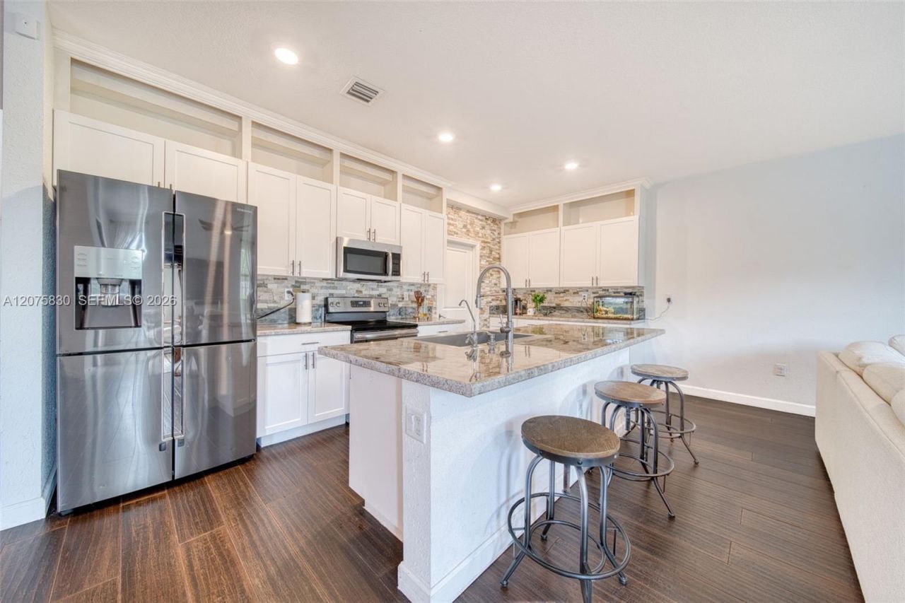 2655 SE 1st St , Homestead, FL 33033 Photo