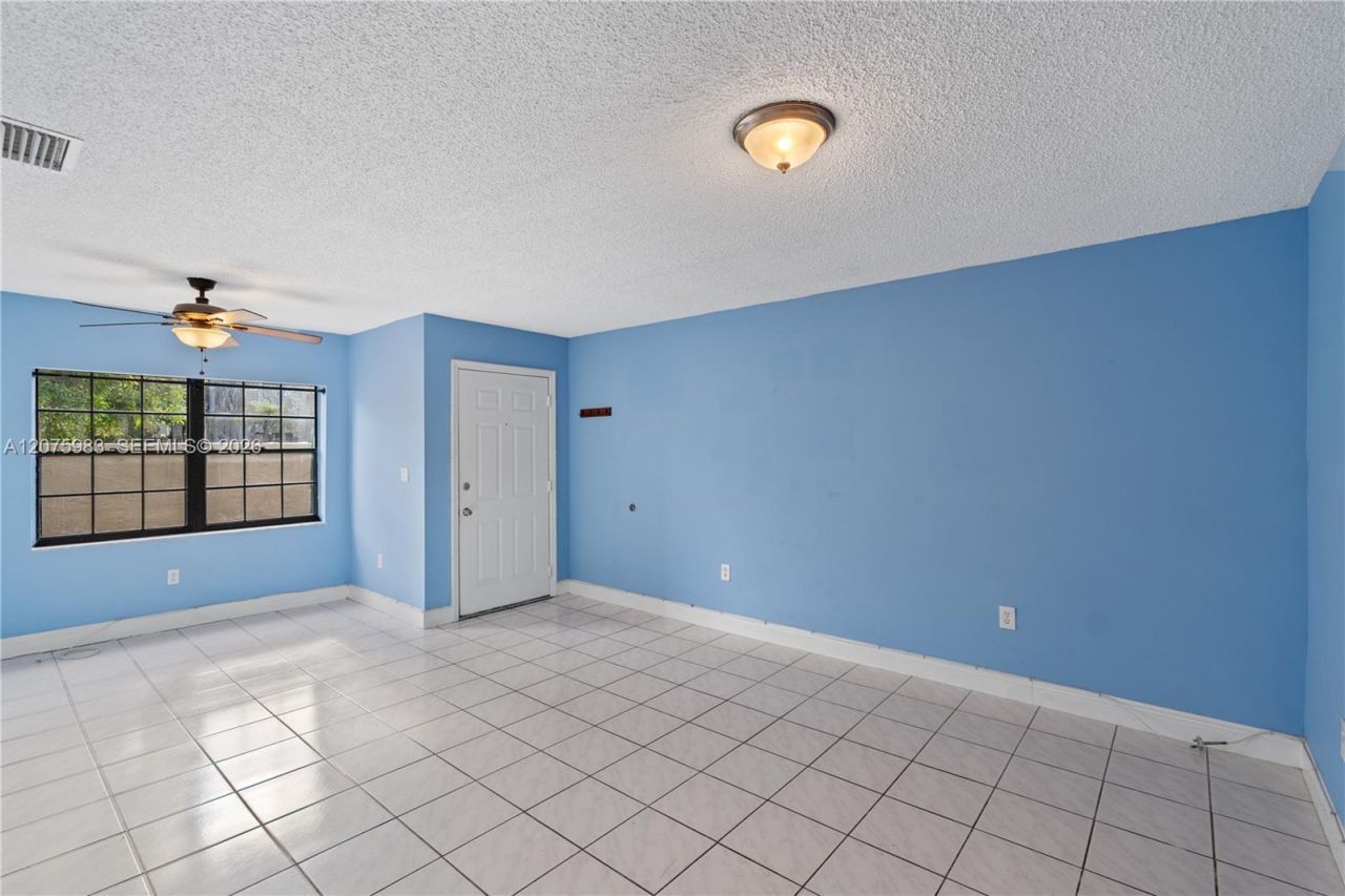 10450 SW 154th Ct , Unit 2, Miami, FL 33196 Photo