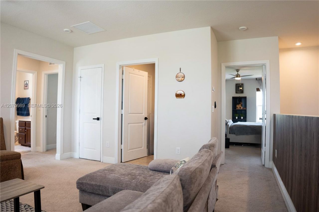 11069 SW Vasari Way, Port Saint Lucie, FL 34987 Photo