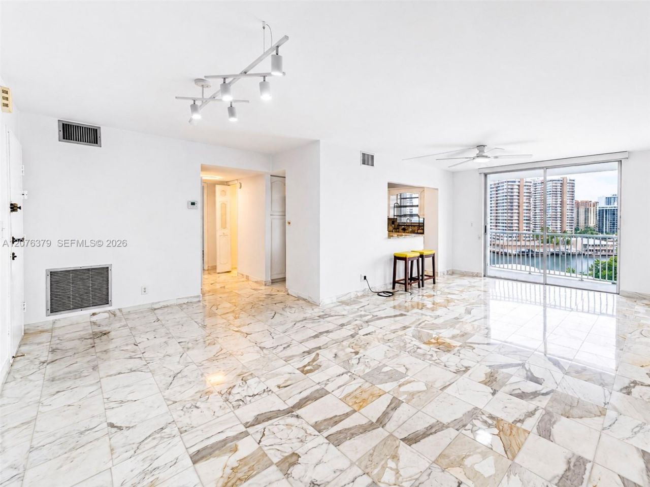 137 Golden Isles Dr , Unit 804, Hallandale Beach, FL 33009 Photo