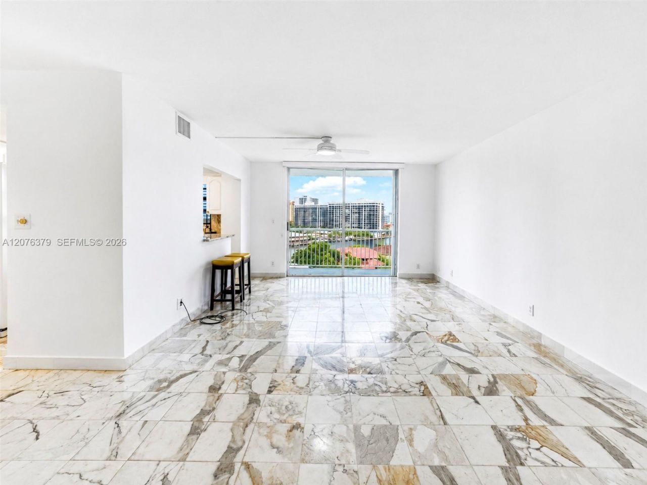 137 Golden Isles Dr , Unit 804, Hallandale Beach, FL 33009 Photo