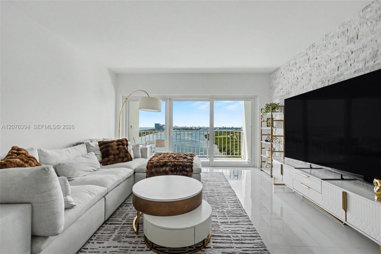 500 Bayview Dr , Unit 1924, Sunny Isles Beach, FL 33160 Photo