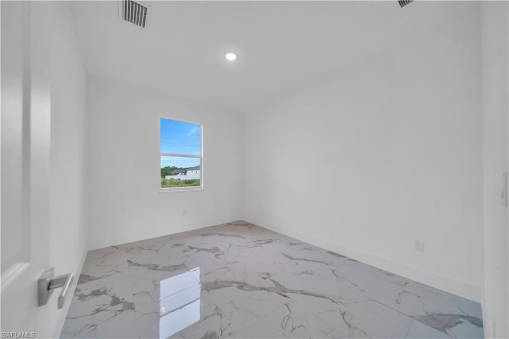 435 Petite Ave, Lehigh Acres, FL 33974 Photo