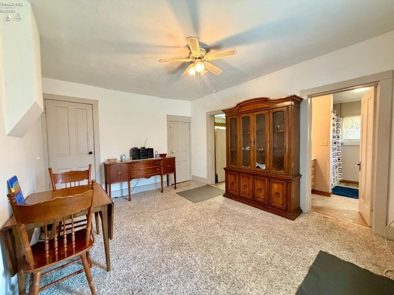 606 N Sandusky Street, Bellevue, OH 44811 Photo 12