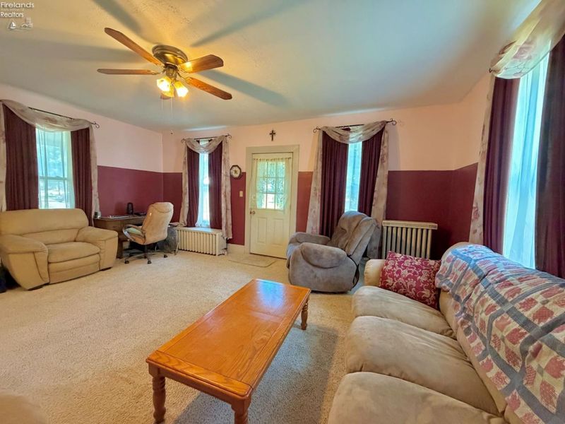 606 N Sandusky Street, Bellevue, OH 44811 Photo 7