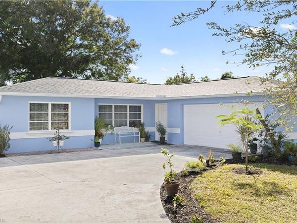 918 Cardinal ST , NAPLES, FL 34104