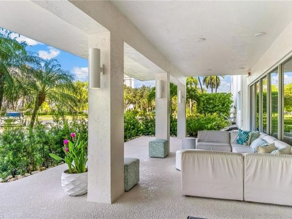 1 Bluebill AVE, Unit 108, NAPLES, FL 34108