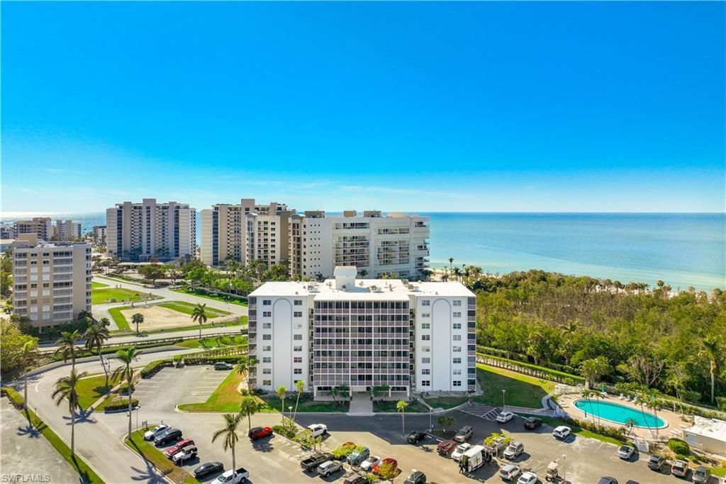 1 Bluebill Ave, Unit 108, Naples, FL 34108 Photo