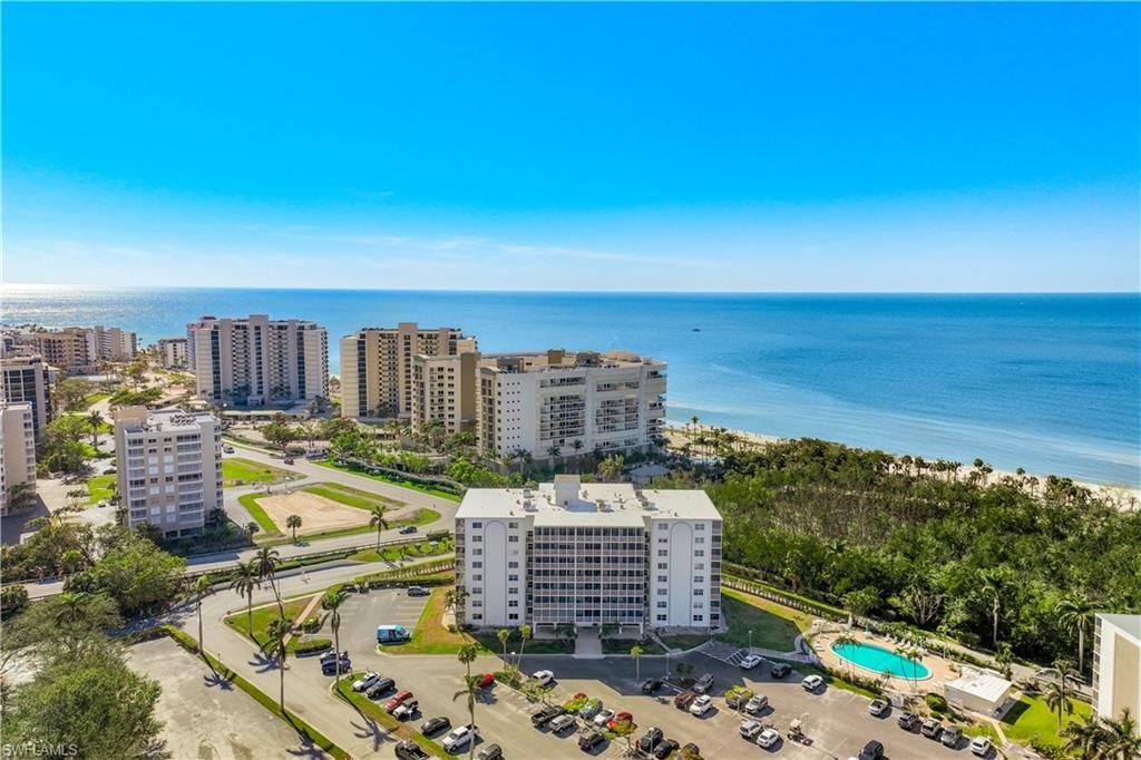 1 Bluebill Ave, Unit 108, Naples, FL 34108 Photo
