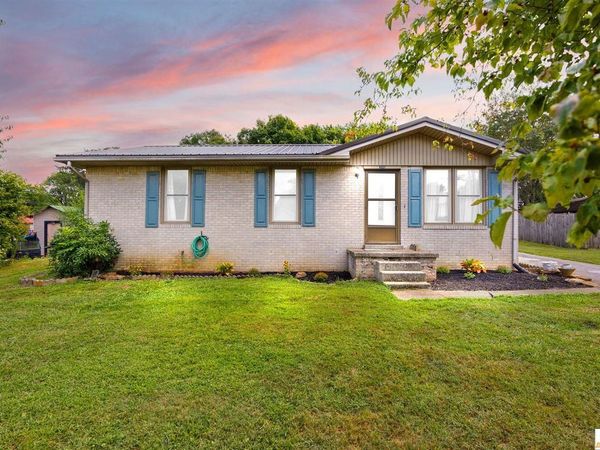 306 N 2nd Street , Cave City, KY 42127