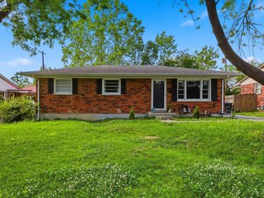 345 Larkwood Drive, Lexington, KY 40509