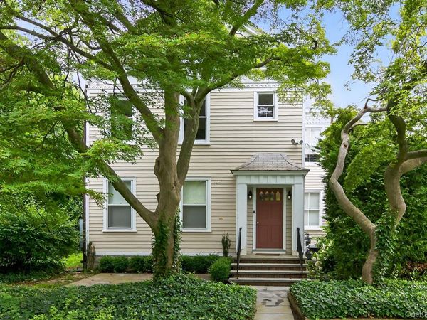 95 High Street , Unit 3, Huntington, NY 11743