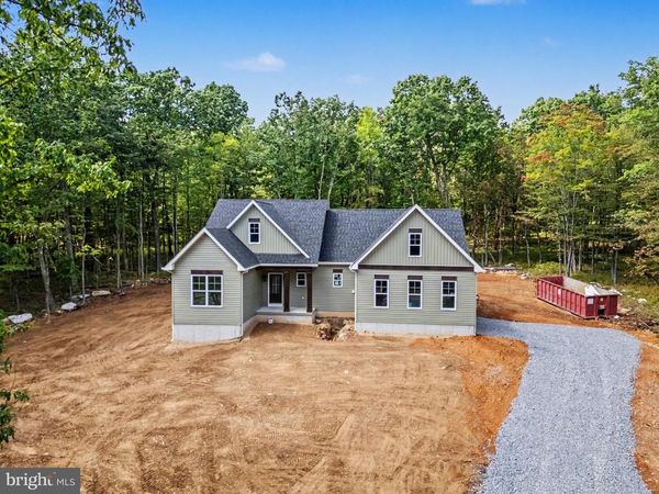 163 GRIST COURT , CROSS JUNCTION, VA 22625